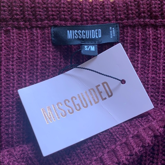 Burgundy Off Shoulder Knitted Sweater - Picture 2 of 4